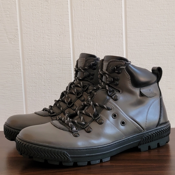 Levi's Other - Levis mens leather boots